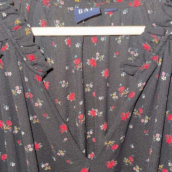 GAP - Picture 10 of 11